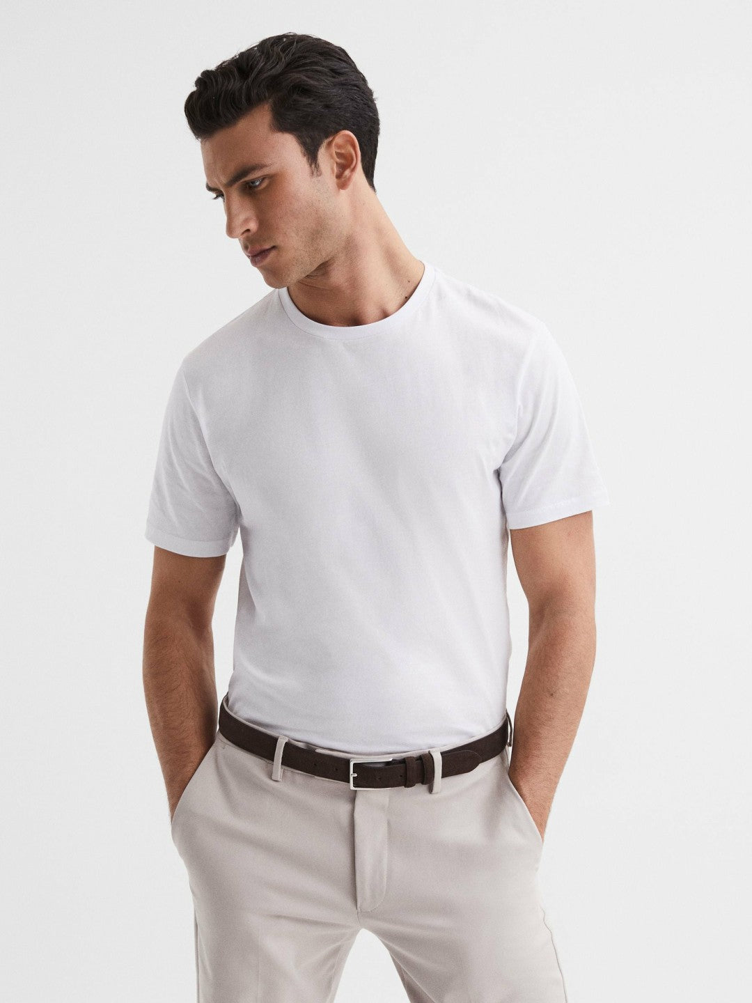 Three Pack Of Crew Neck T-shirts in White | Reiss Men Trending