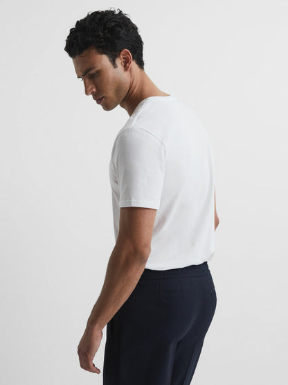 Three Pack Of Crew Neck T-shirts in White | Reiss Men Trending