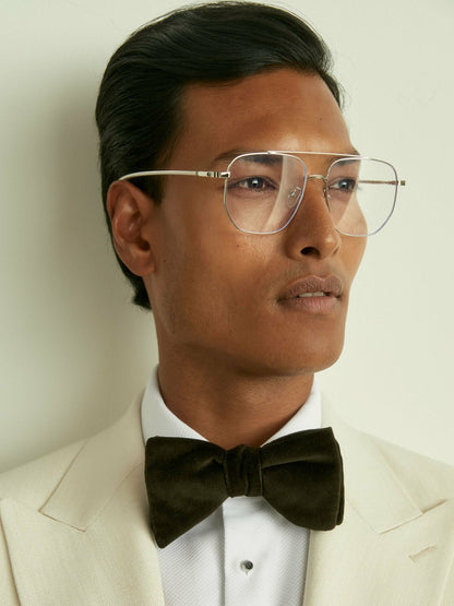 Velvet Bow Tie in Emerald | Reiss Men Exclusive