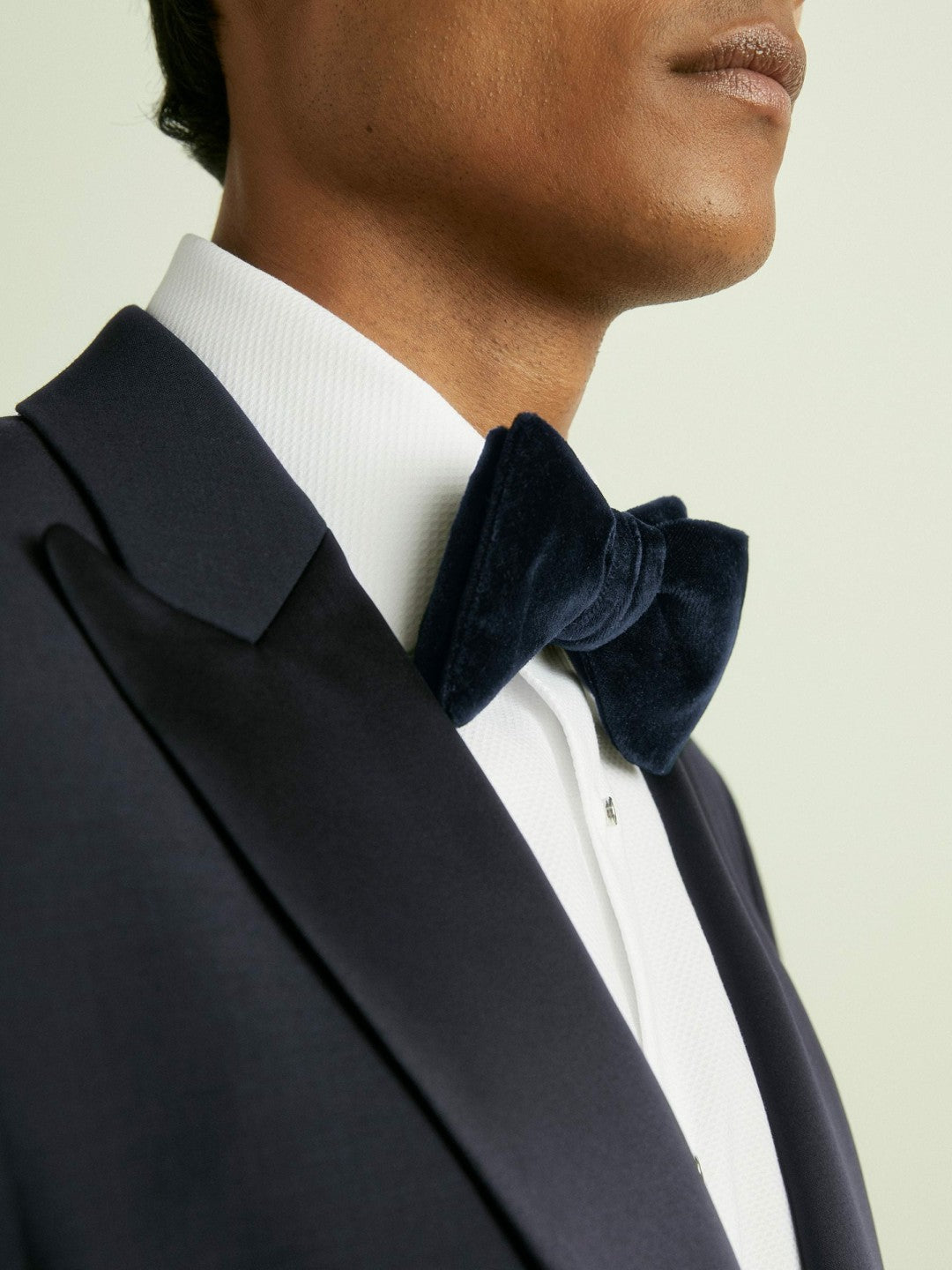Velvet Bow Tie in Navy | Reiss Men Signature