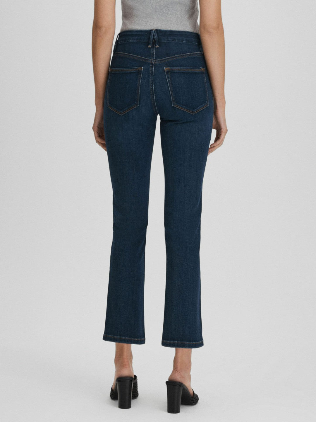 Good American Slim Fit Cropped Jeans in Blue | Reiss Women New