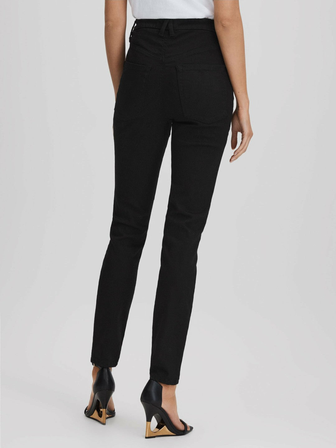 Good American Ultra High Skinny Jeans in Black | Reiss Women Signature