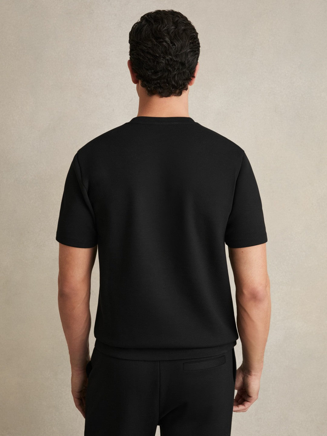 Interlock Jersey Crew Neck T-Shirt in Black | Reiss Men Premium