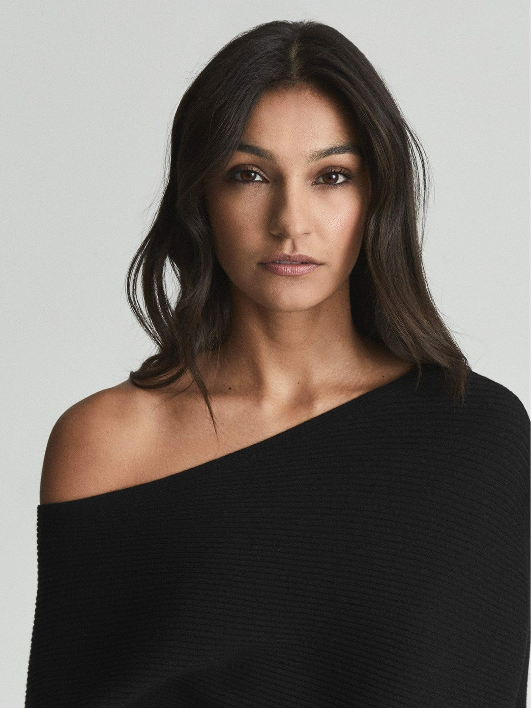 Asymmetric Knitted Top in Black | Reiss Women Recommended