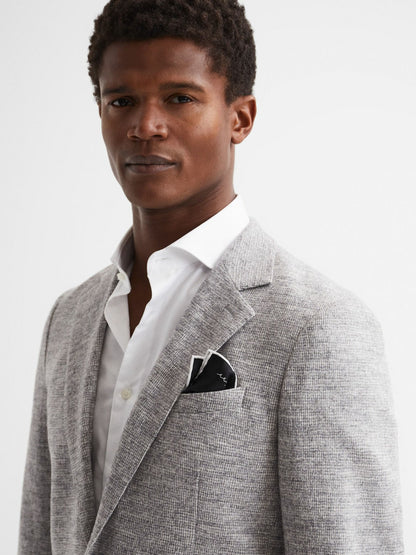 Plain Silk Pocket Square in Black | Reiss Men New
