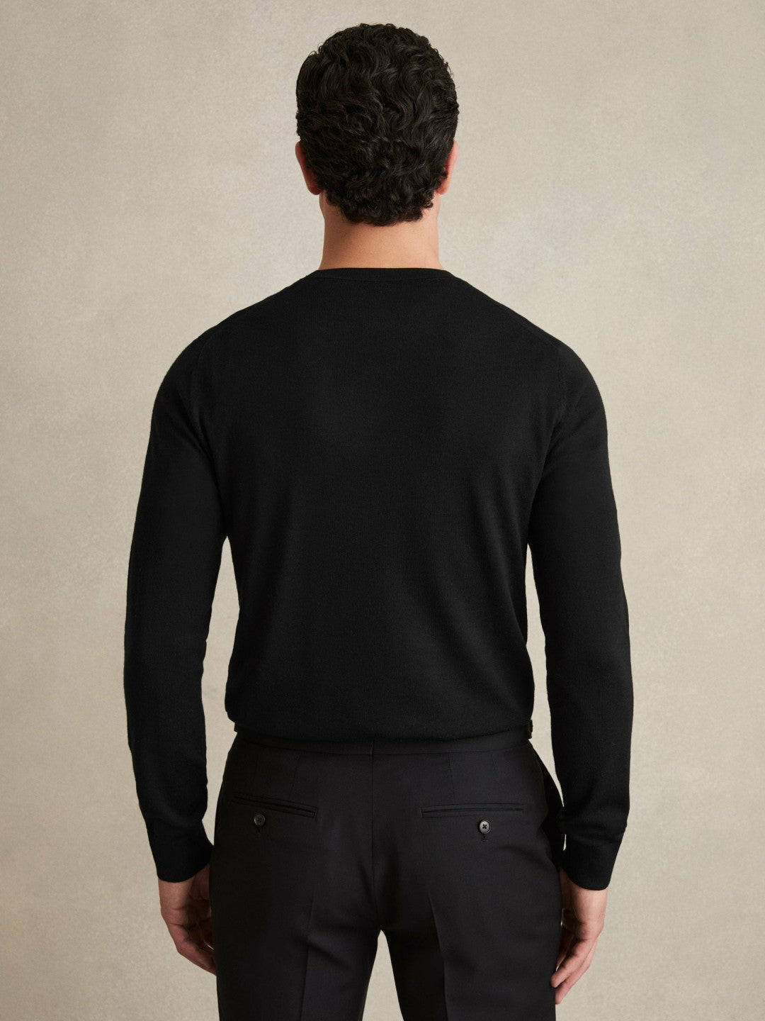Merino Wool Crew Neck Jumper in Black | Reiss Men Premium
