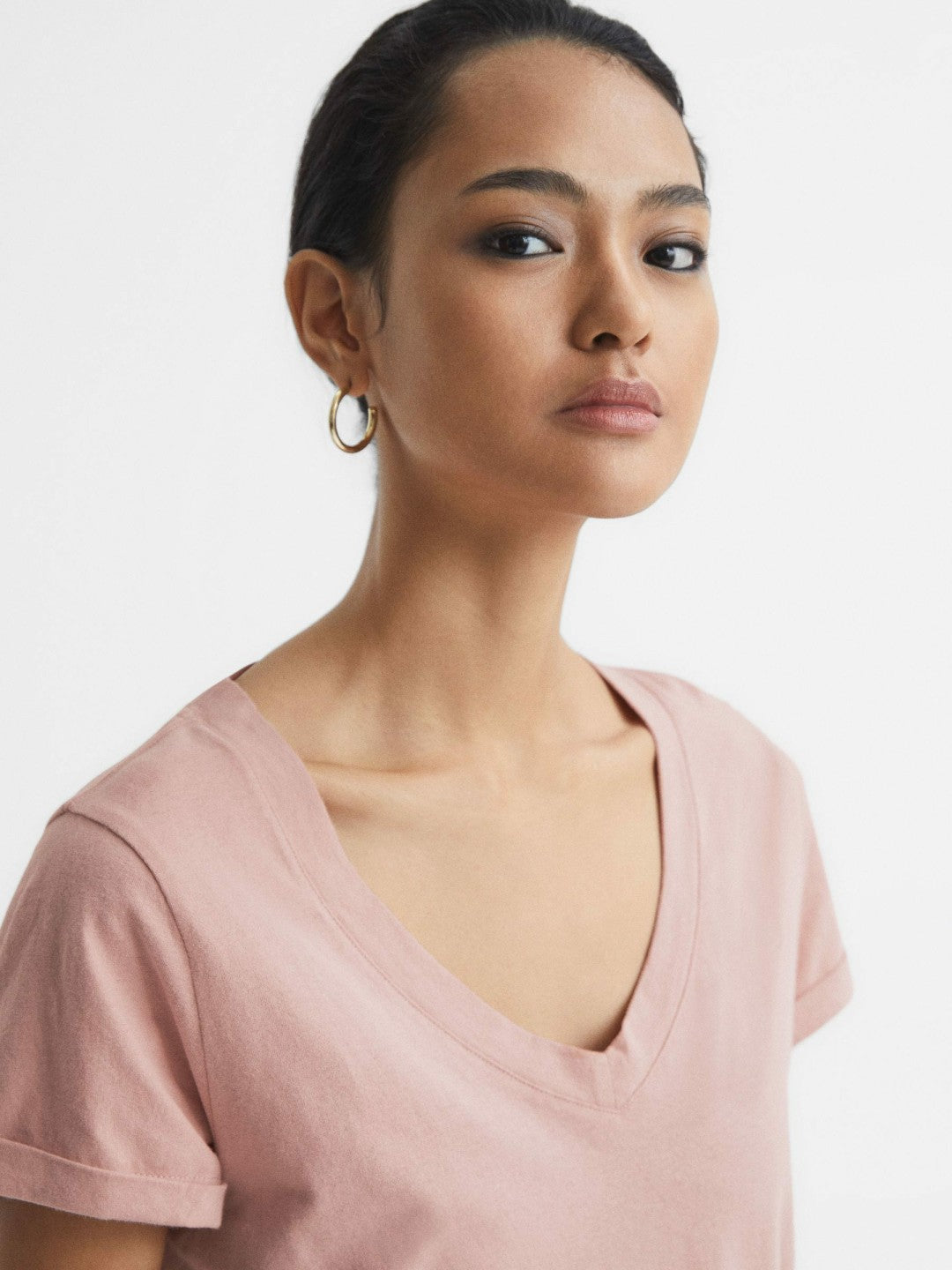 Cotton-Jersey V-Neck T-Shirt in Light Pink | Reiss Women Recommended