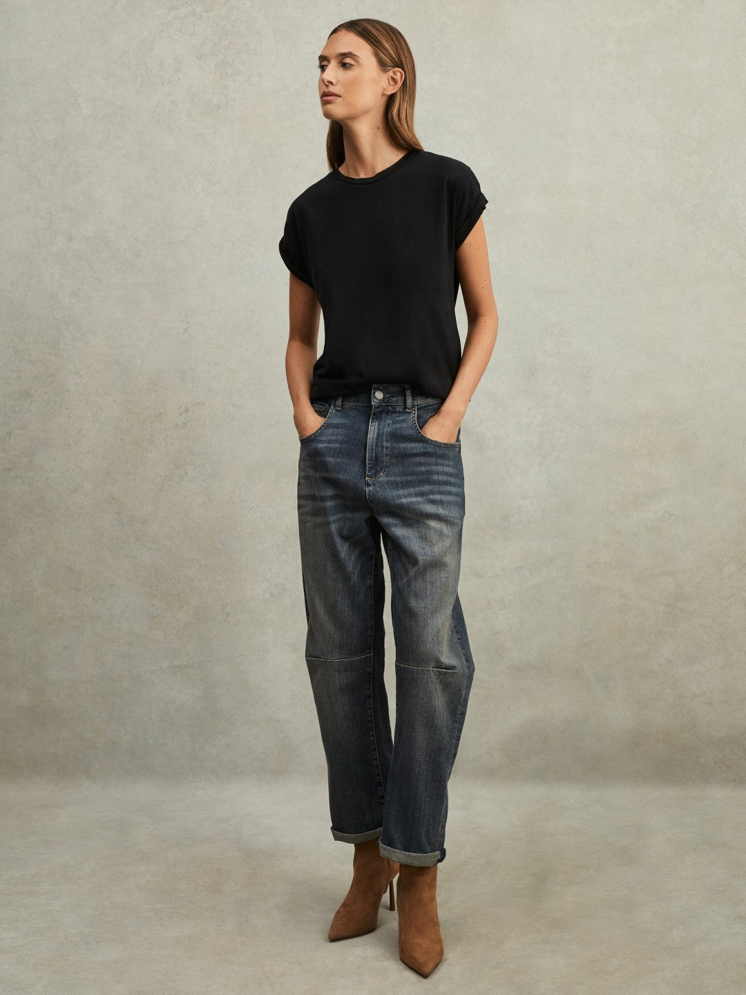 Cotton-Jersey Crew Neck T-Shirt in Black | Reiss Women New