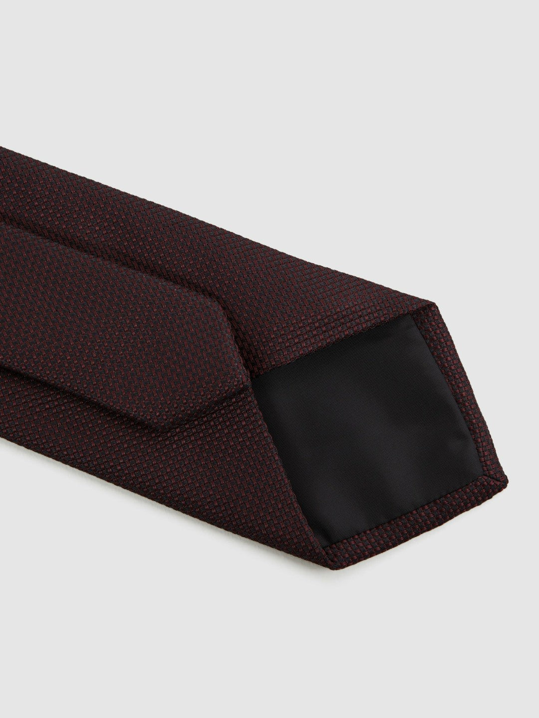Textured Silk Blend Tie in Burgundy | Reiss Men Trending