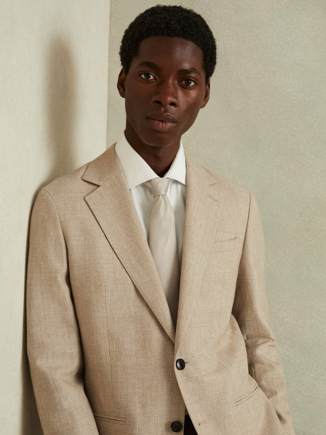 Textured Silk Blend Tie in Soft Champagne | Reiss Men Exclusive