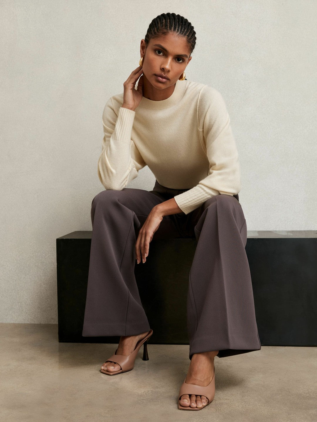 Wool-Blend Reverse-Seam Batwing Jumper With Cashmere in Cream | Reiss Women Premium