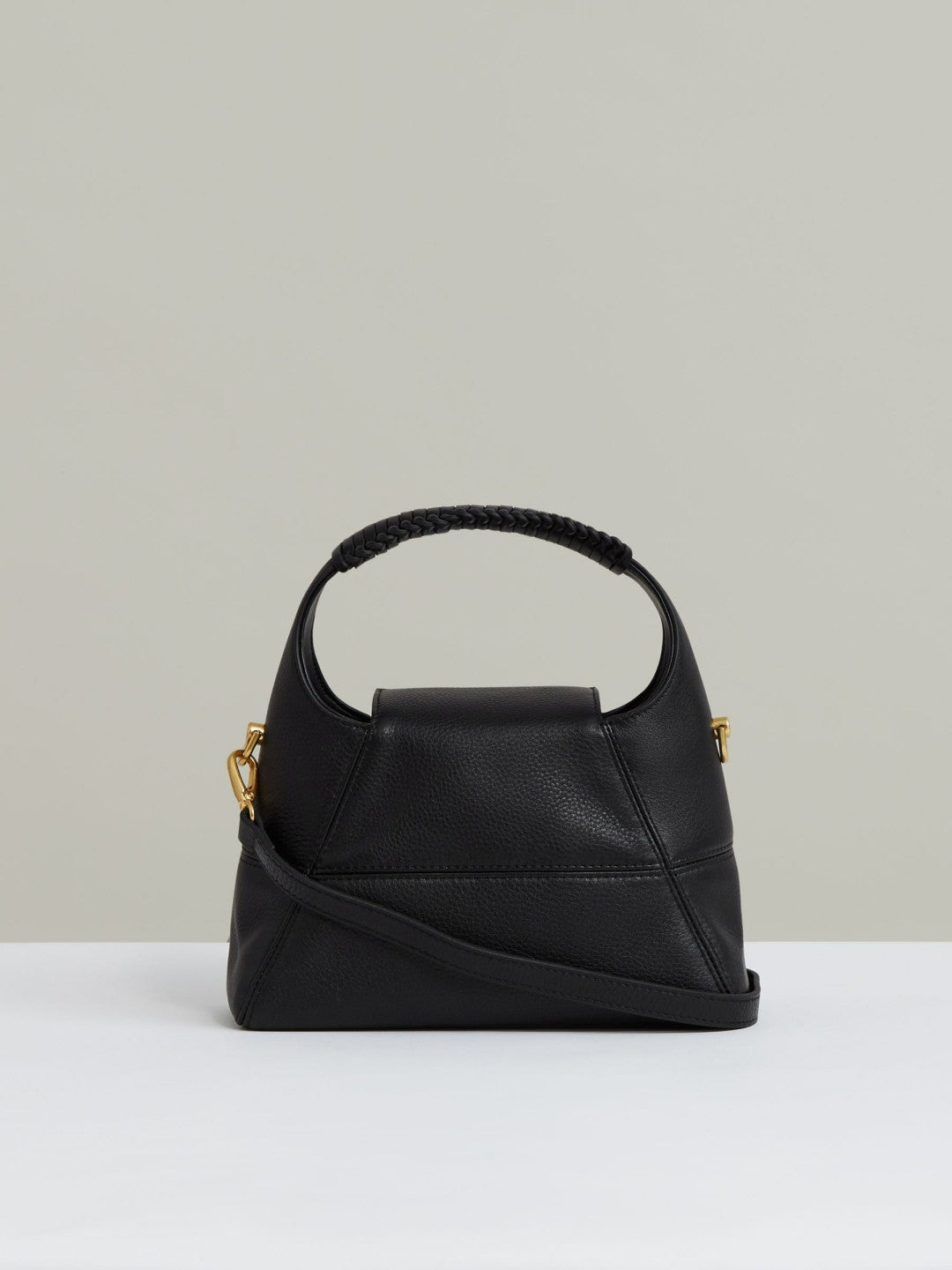 Grained-Leather Shoulder Bag in Black | Reiss Women Recommended