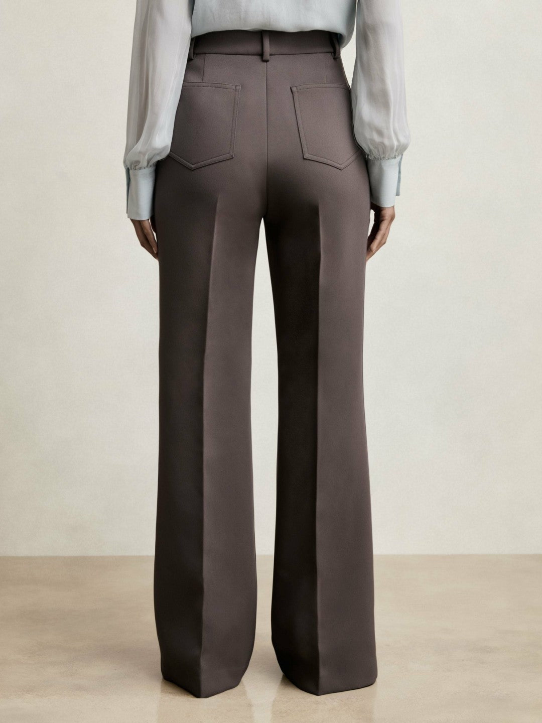 Petite Twill Patch-Pocket Flared Trousers in Mauve Neutral | Reiss Women Exclusive