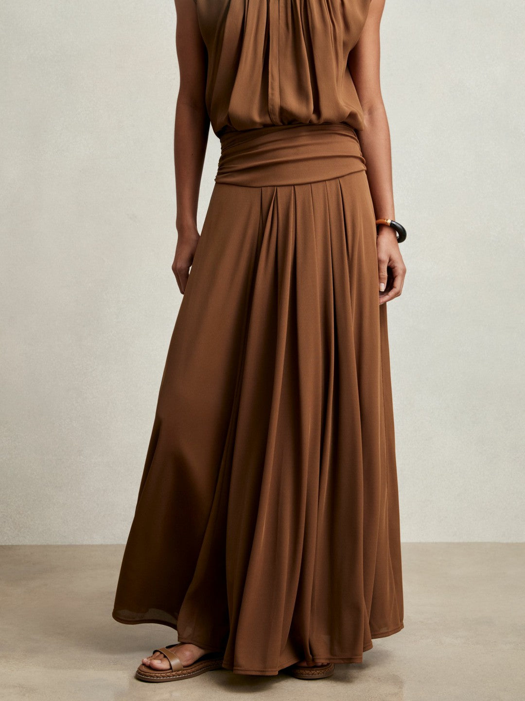 Jersey Ruched-Waist Maxi Skirt in Tan Brown | Reiss Women Exclusive