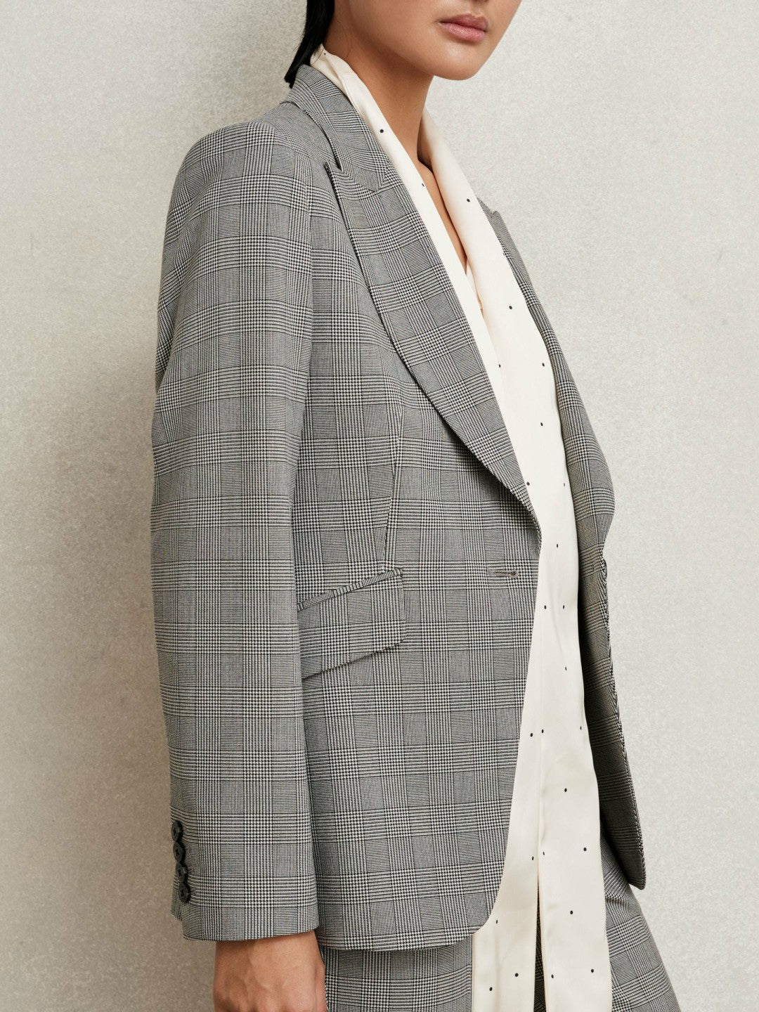Petite Single-Breasted Check Suit Blazer in Grey | Reiss Women Signature