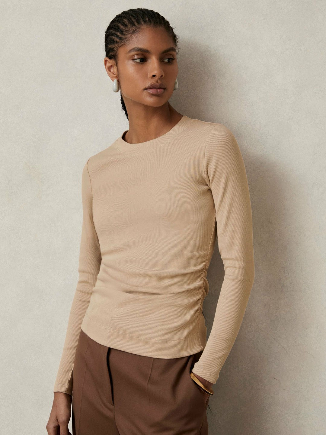 Cotton Long-Sleeve Ruched T-Shirt with Stretch in Camel | Reiss Women Recommended