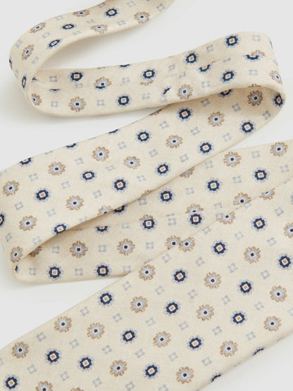 Silk Floral-Medallion Tie in Ivory | Reiss Men Featured