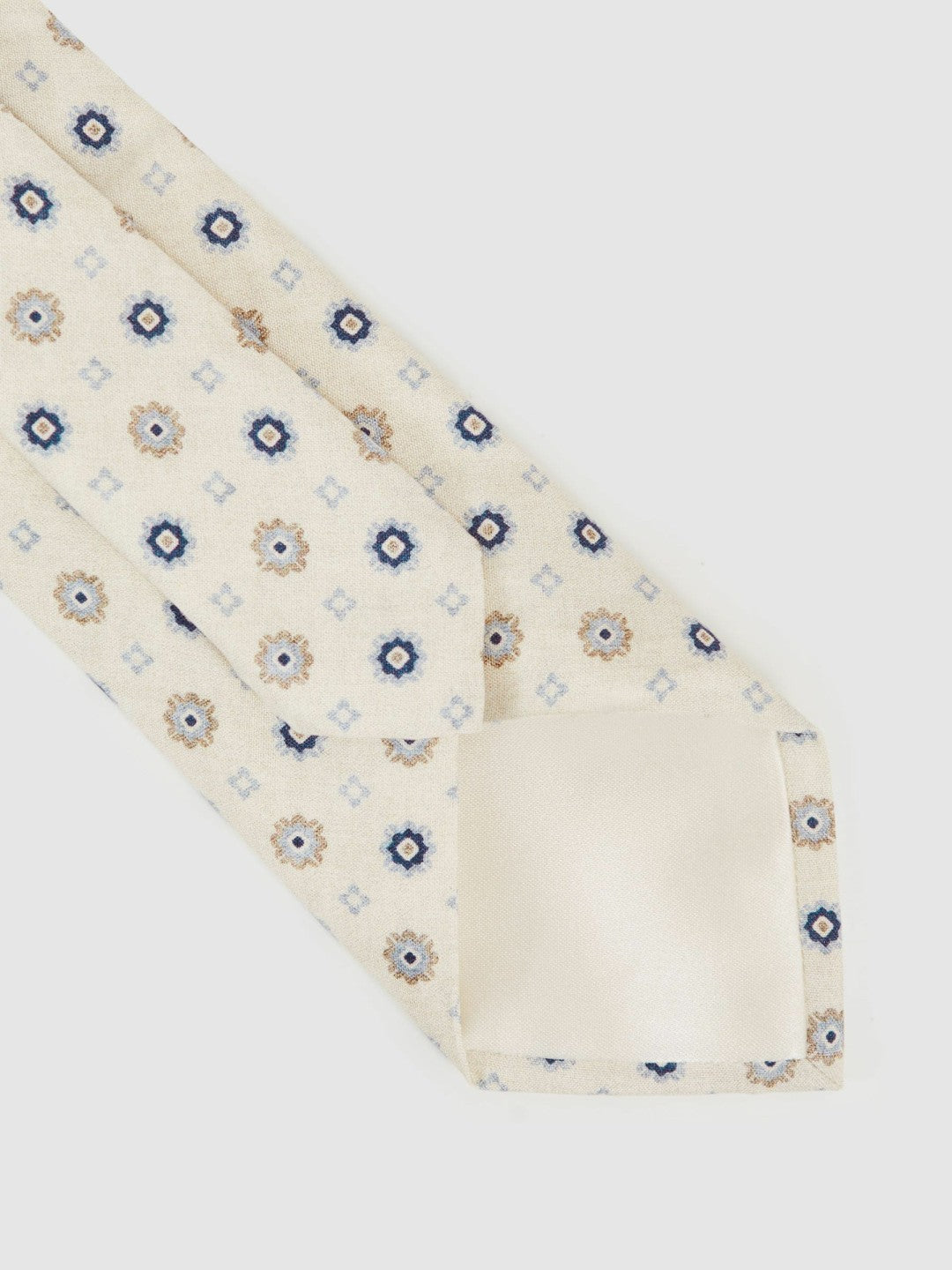 Silk Floral-Medallion Tie in Ivory | Reiss Men Featured
