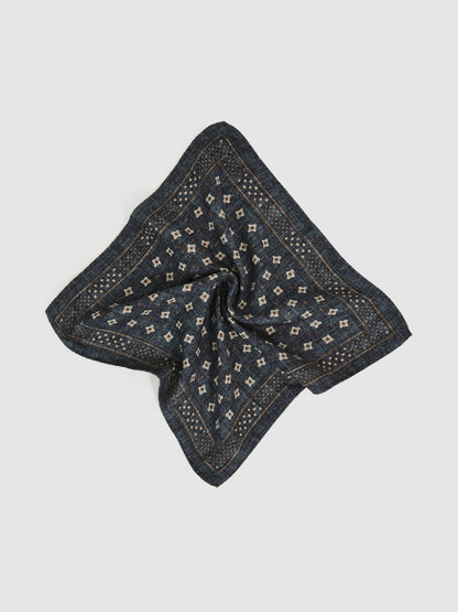 Silk Floral-Medallion Pocket Square in Denim Blue Melange | Reiss Men Exclusive