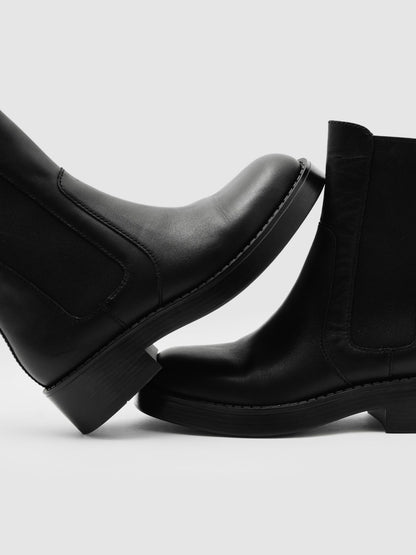 Leather Chelsea Boots in Black | Reiss Women Premium