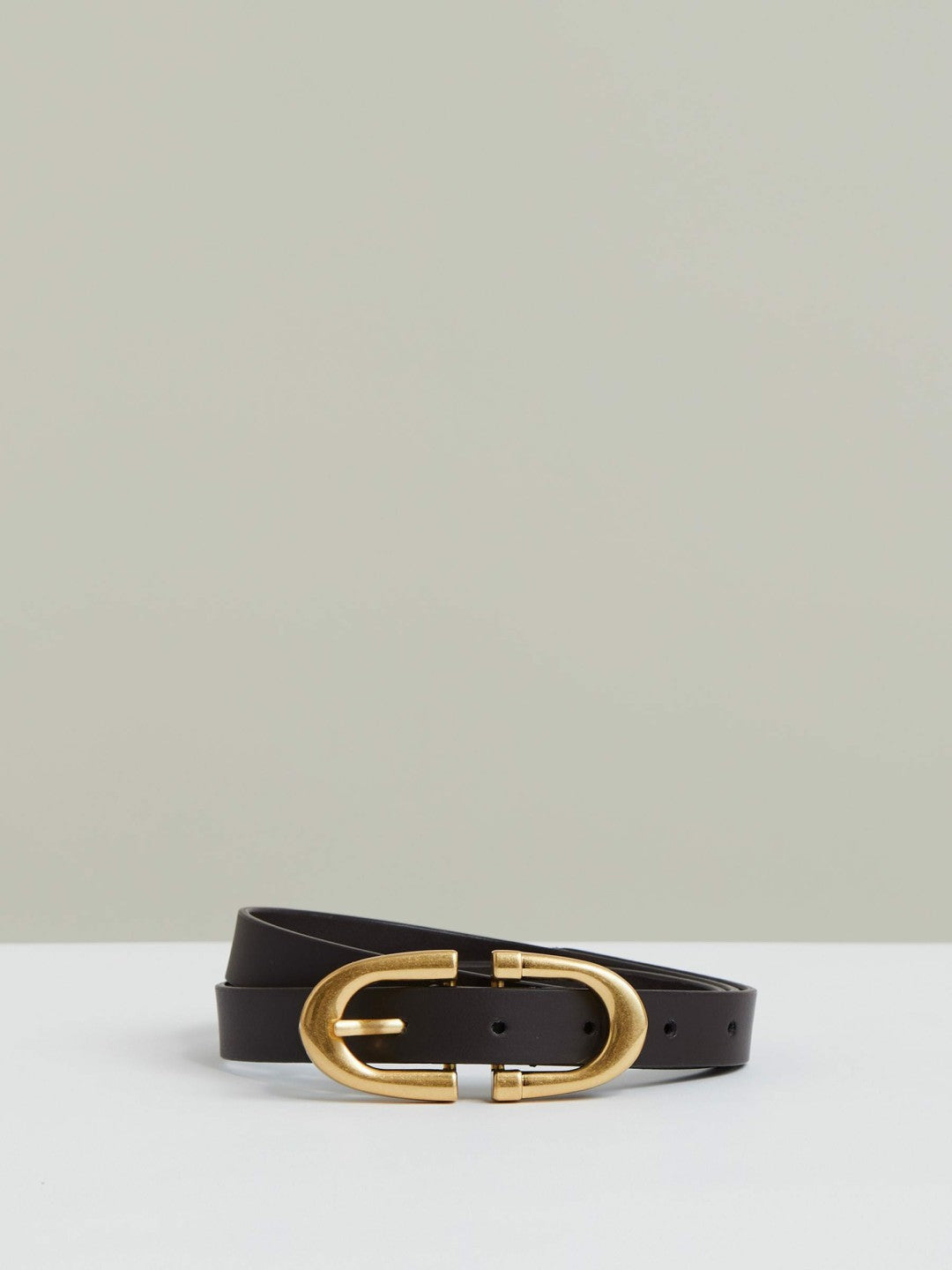 Horseshoe Belt in Chocolate | Reiss Women New