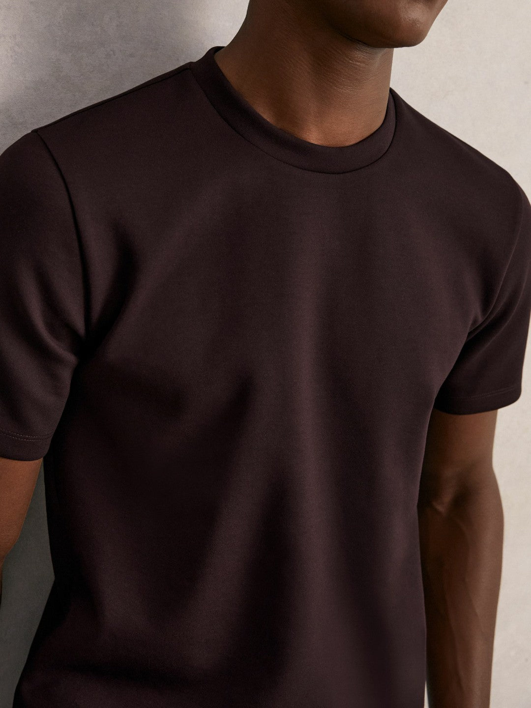 Interlock Jersey Crew Neck T-Shirt in Cherry Red | Reiss Men New