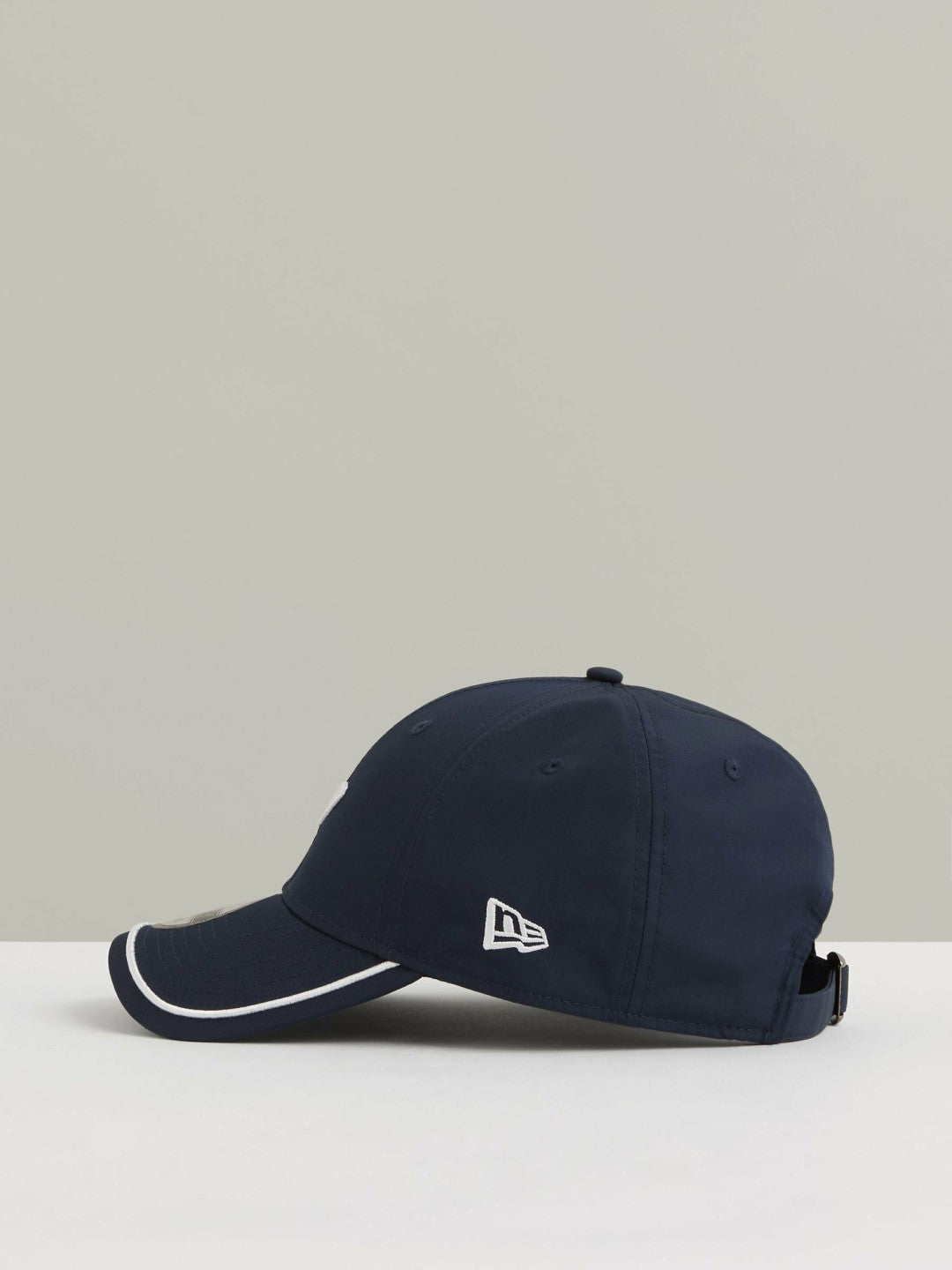 McLaren F1 Team Speedmark Logo Cap Unisex Fit in Navy | Reiss Men Premium