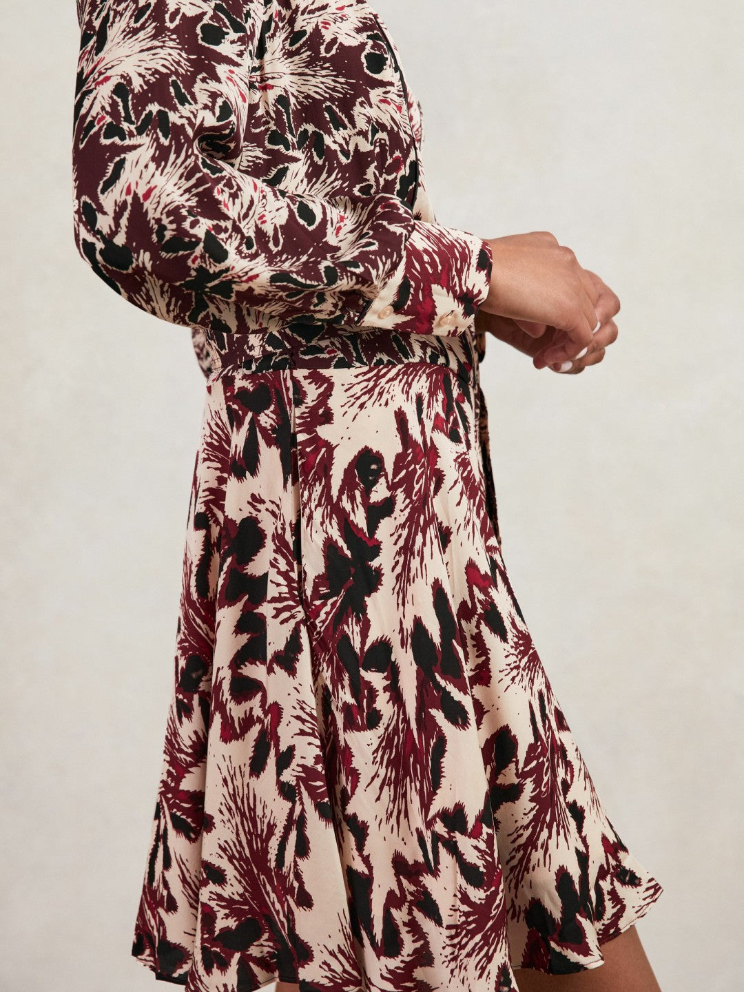 Printed Tie-Waist Flippy Mini Dress in Burgundy/Cream | Reiss Women Exclusive