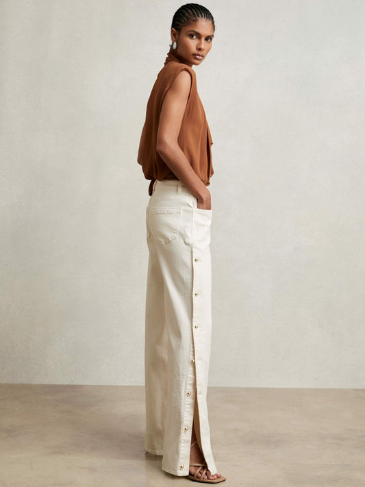 Petite Side Button Wide Leg Jeans in Cream | Reiss Women Exclusive
