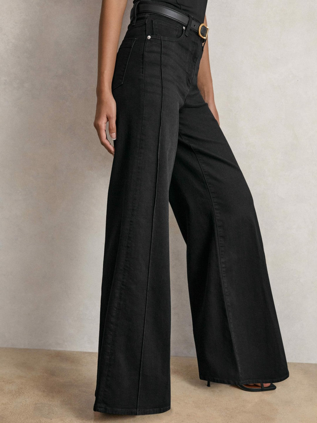 Petite Stretch-Cotton Wide-Leg Jeans in Black | Reiss Women New