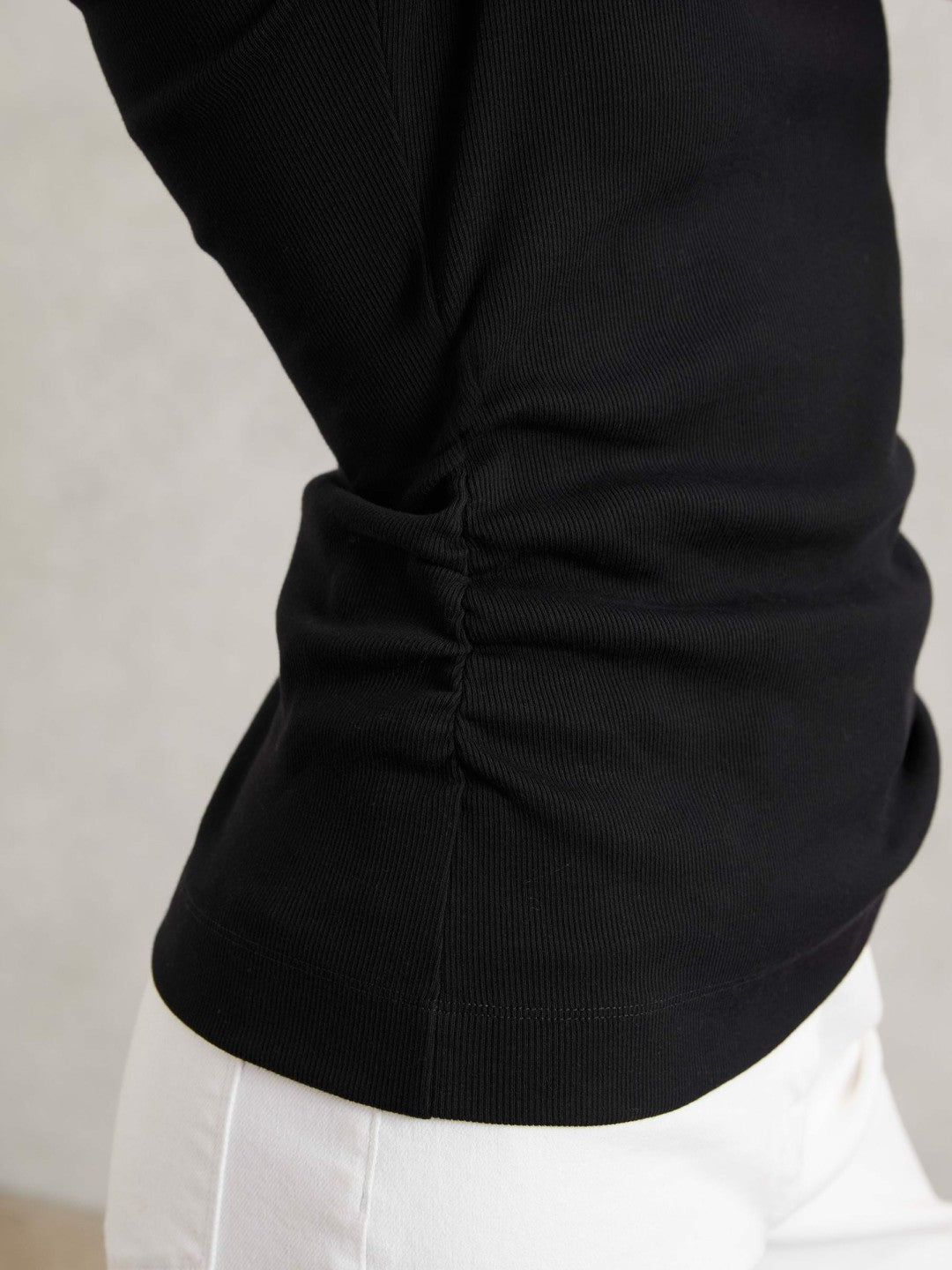 Cotton Long-Sleeve Ruched T-Shirt with Stretch in Black | Reiss Women Exclusive